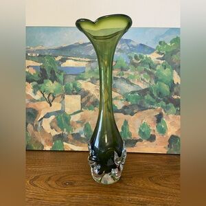 Swedish Aseda Glasbruk Art Glass Green Tulip Vase Bo Borgstrom thumbprint